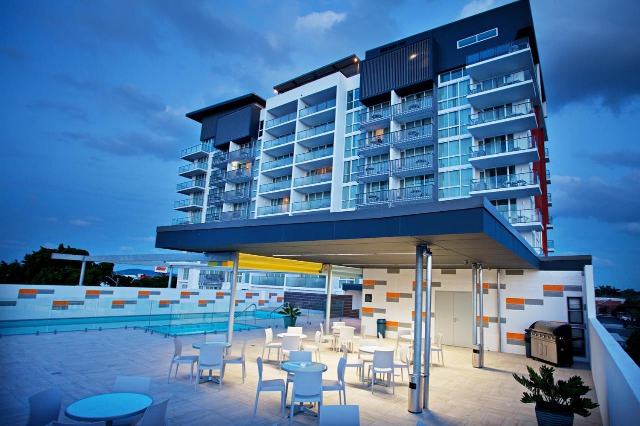 Quest Mackay On Gordon Aparthotel Екстериор снимка